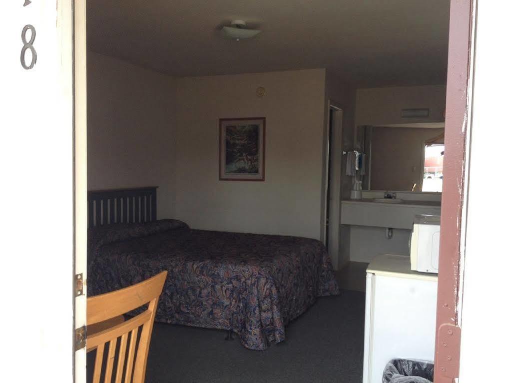 Albany Inn & Rv Campground Extérieur photo